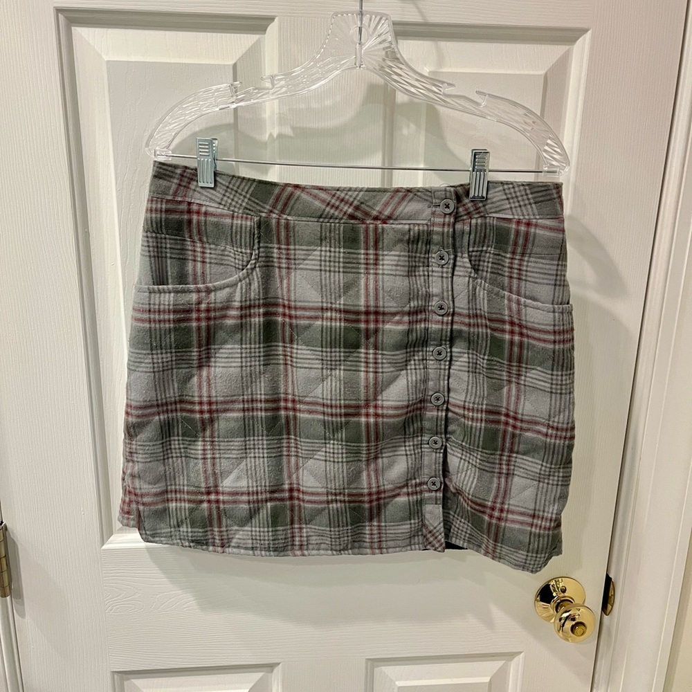 Plaid Button-Front Skirt - Gray and Green